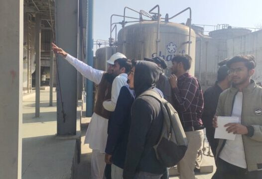 Students of Chemical Engineering Department visited “Sharif Oxygen Ltd”